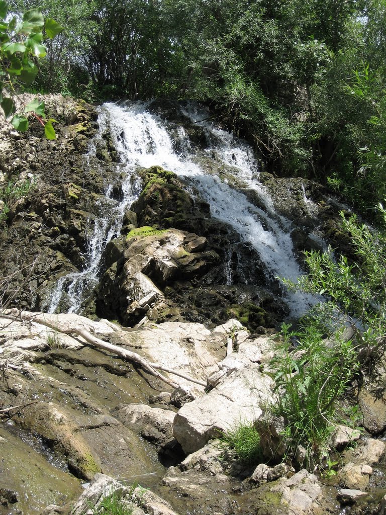 водопад