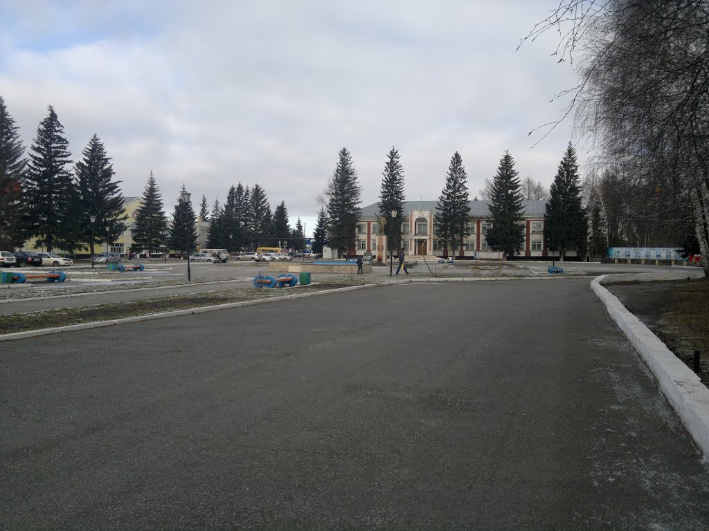 Центральная площадь