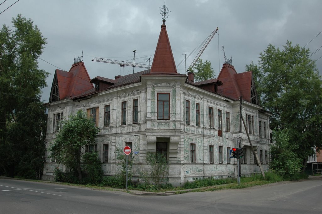 Дом на Поморской - Ломоносова