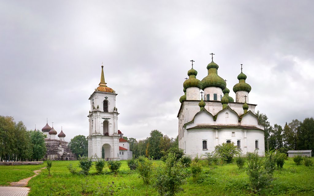 Каргополь, Соборная площадь