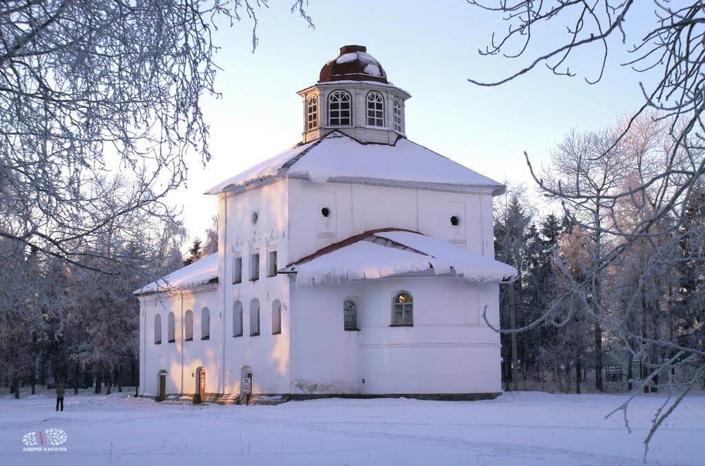 Введенская церковь XVIII века. Сейчас в ней размещается музей.