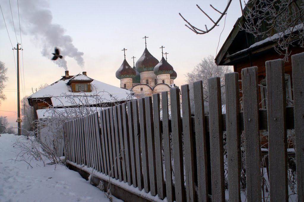 Вид на Воскресенскую церковь 05.01.08