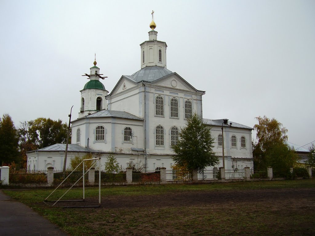 Новая  Стефановская церковь в Котласе.