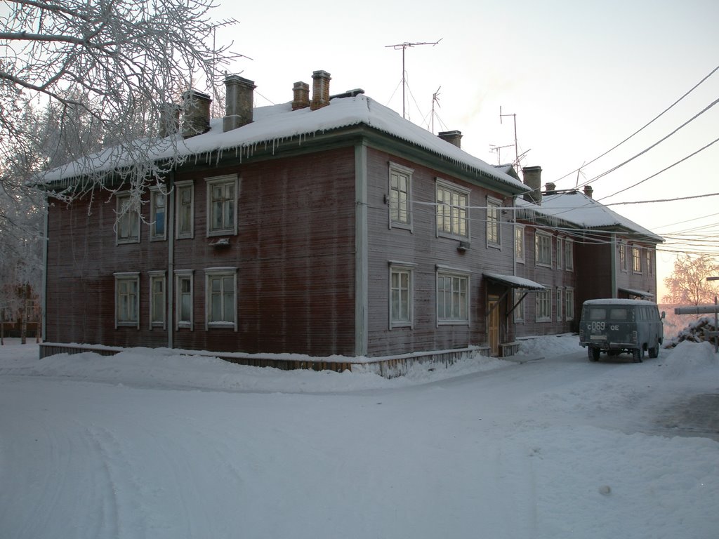 Дом у набережной