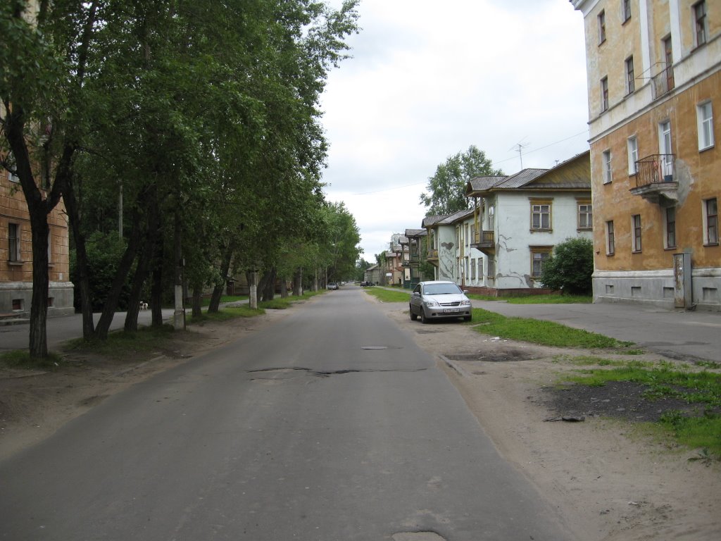 Индустриальная ул.