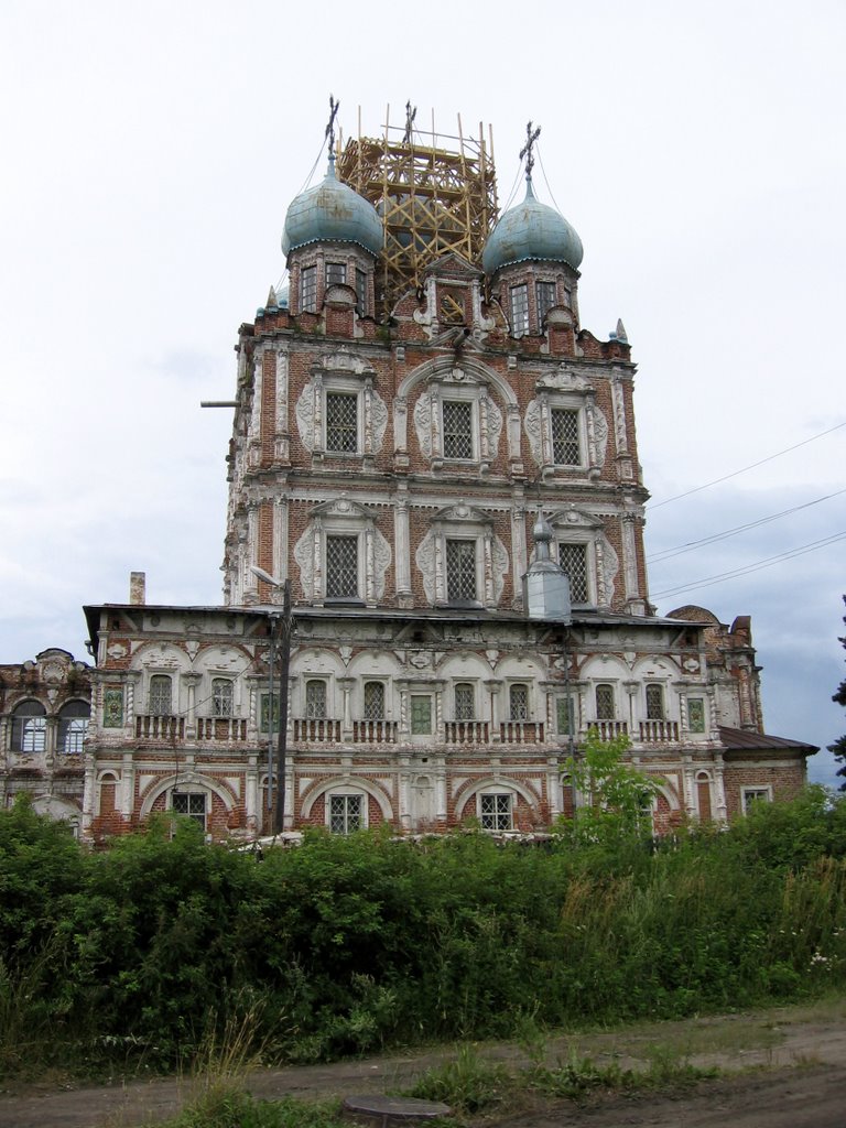Сольвычегодск. Введенский собор.