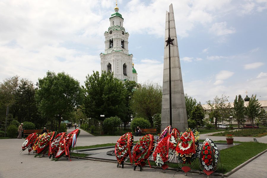 Astrakhan Monument