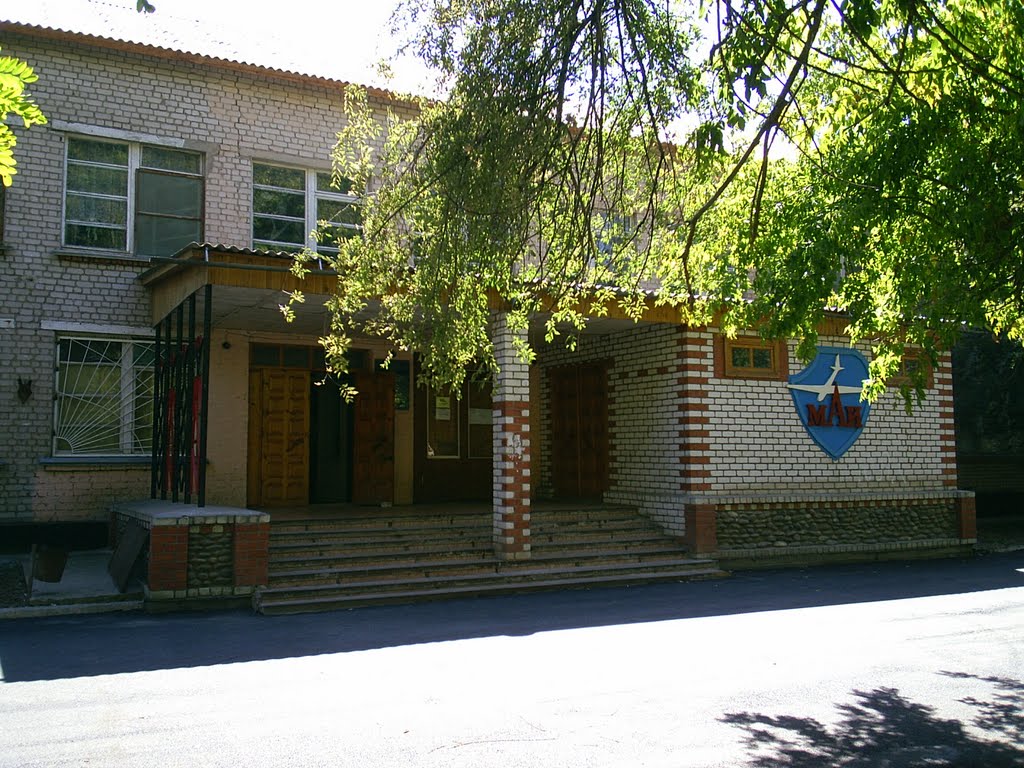 МАИ, фасад