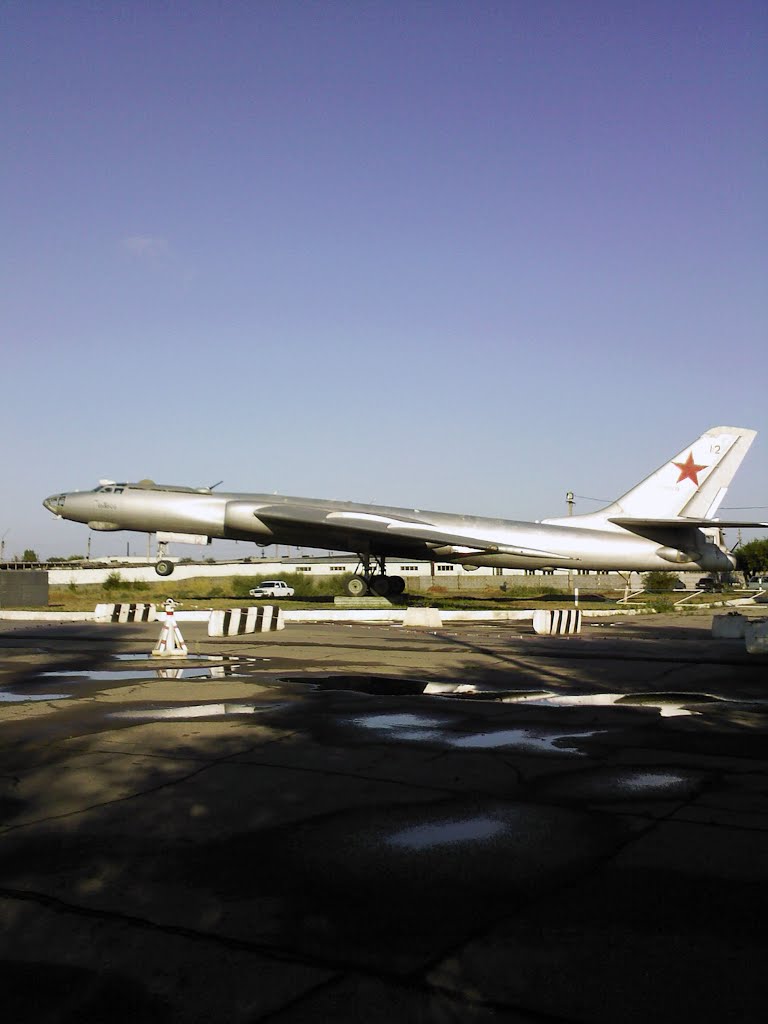 Ту-16