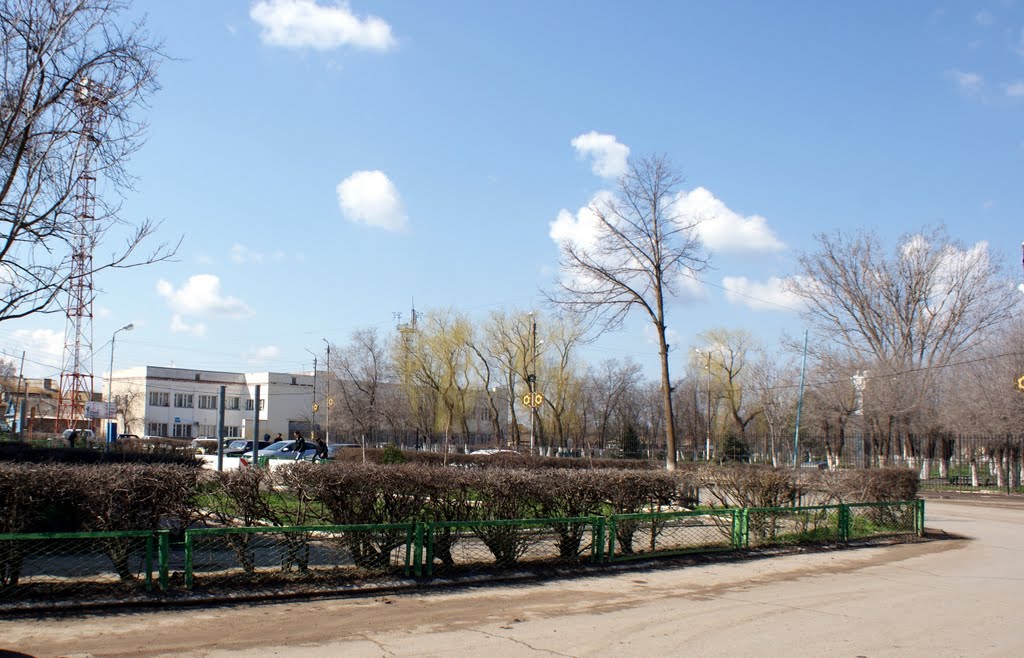 Площадь, почтамт и сквер г. Камызяк