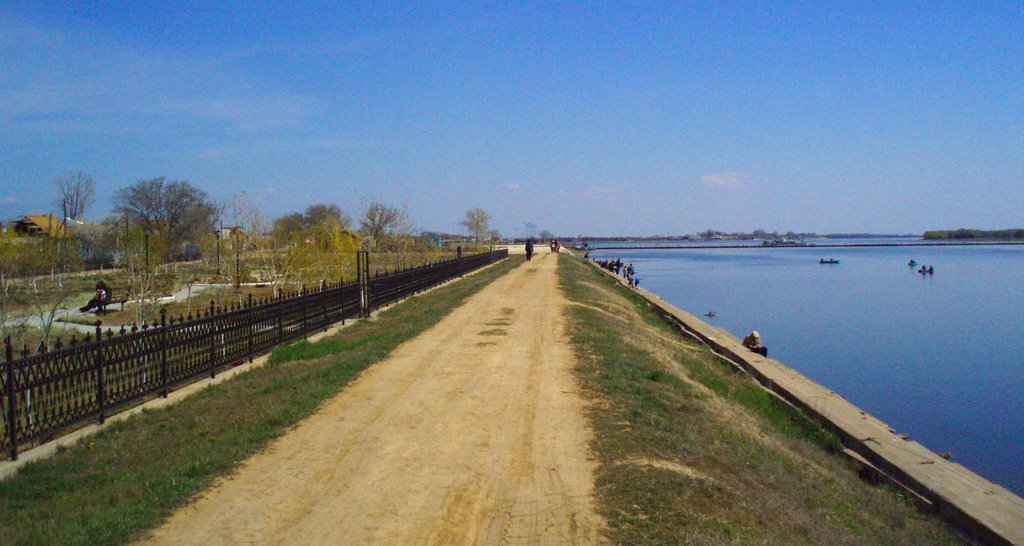 берег