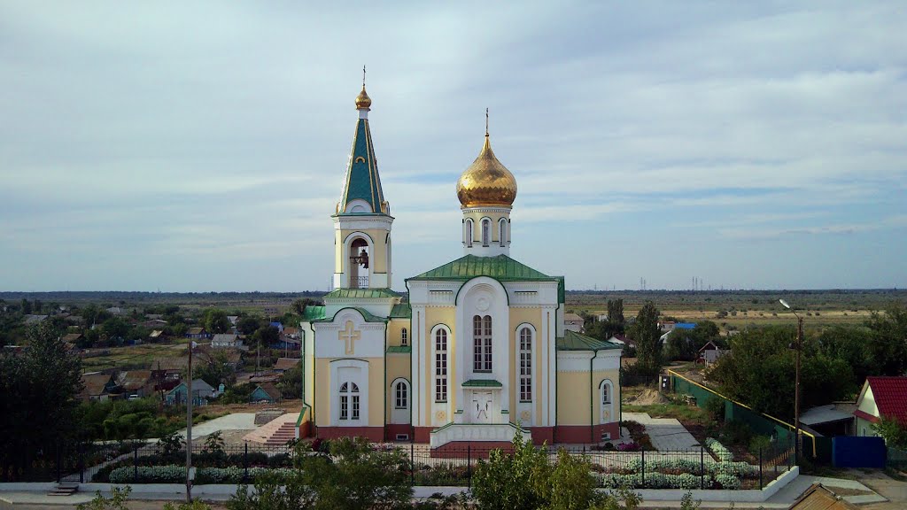 С. Началово. Церковь