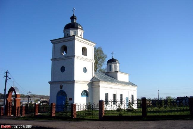 Храм
