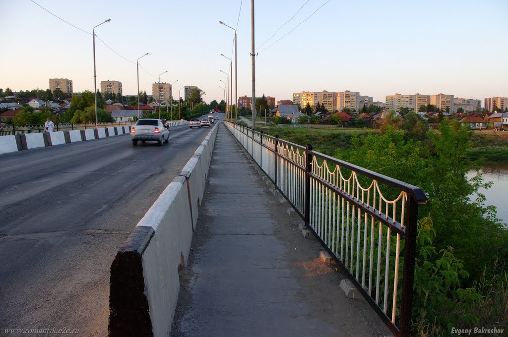Мост через реку Белую