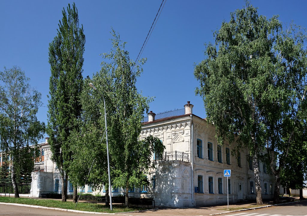 Former Mercantile College