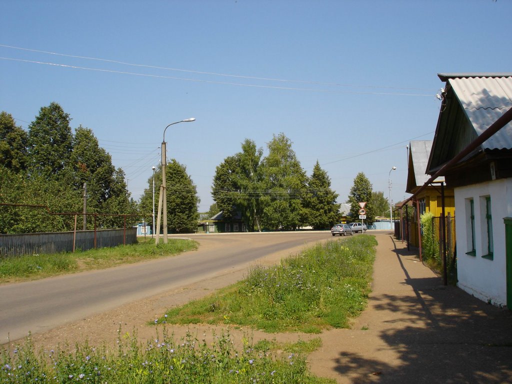 Пересечение улицы Карла Маркса и Мира