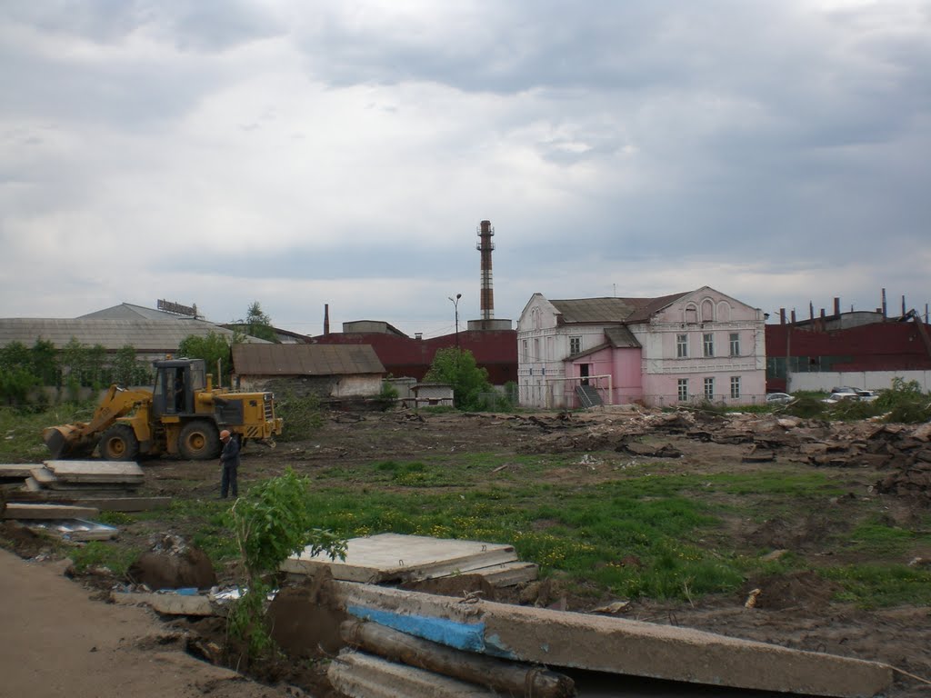 Снос старых двухэтажек