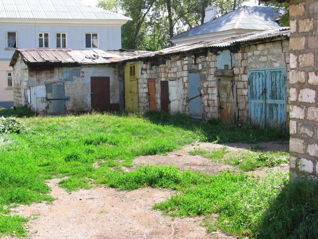 Дворы Октябрьского