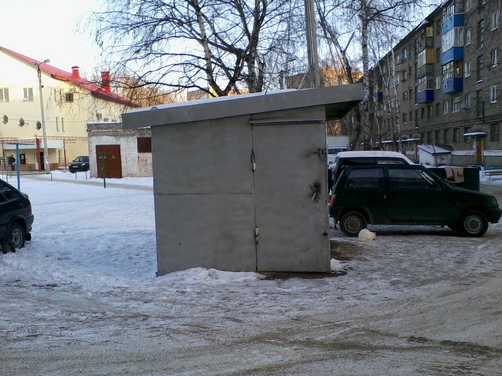 Будка во дворе (3D)