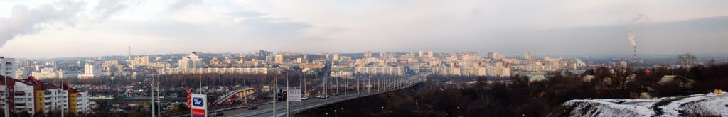 Вид на Белгород со смотровой площадки у Князя Владимира