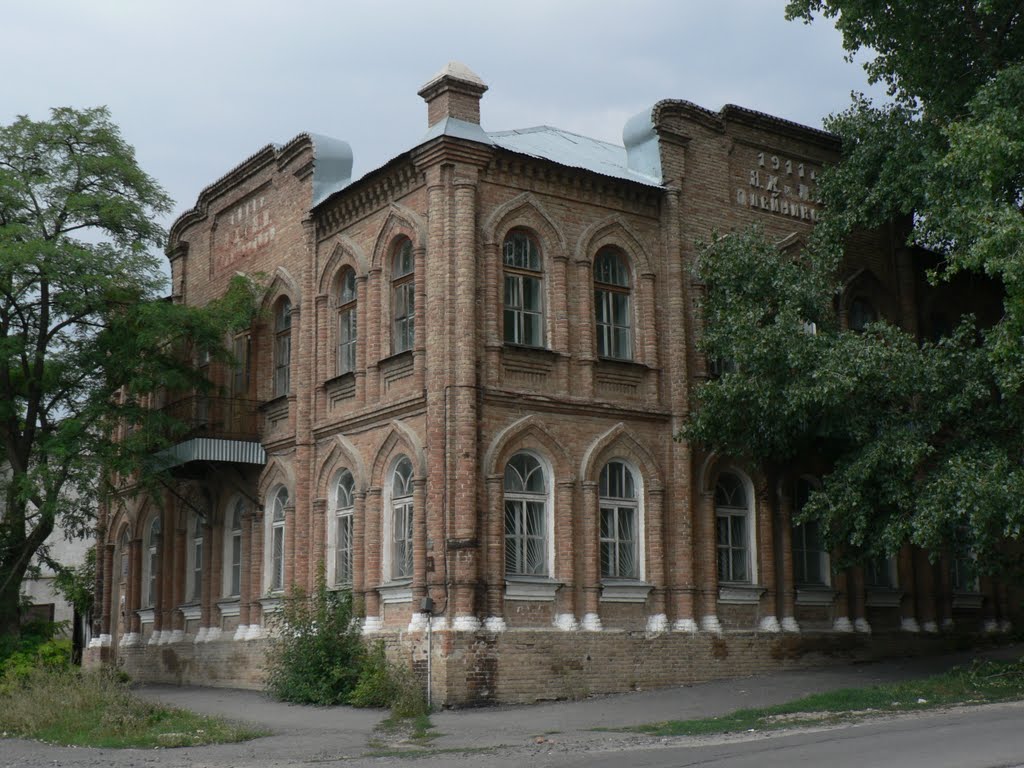 Дом Олейниковых