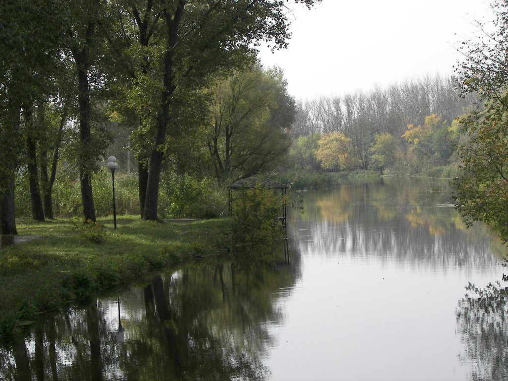 Река