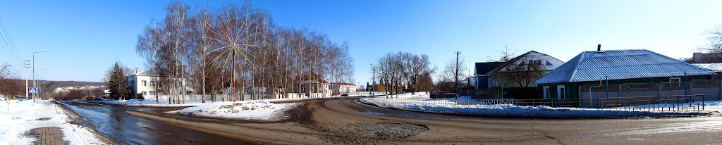 Перекрёсток улиц Ленина и Десницкого