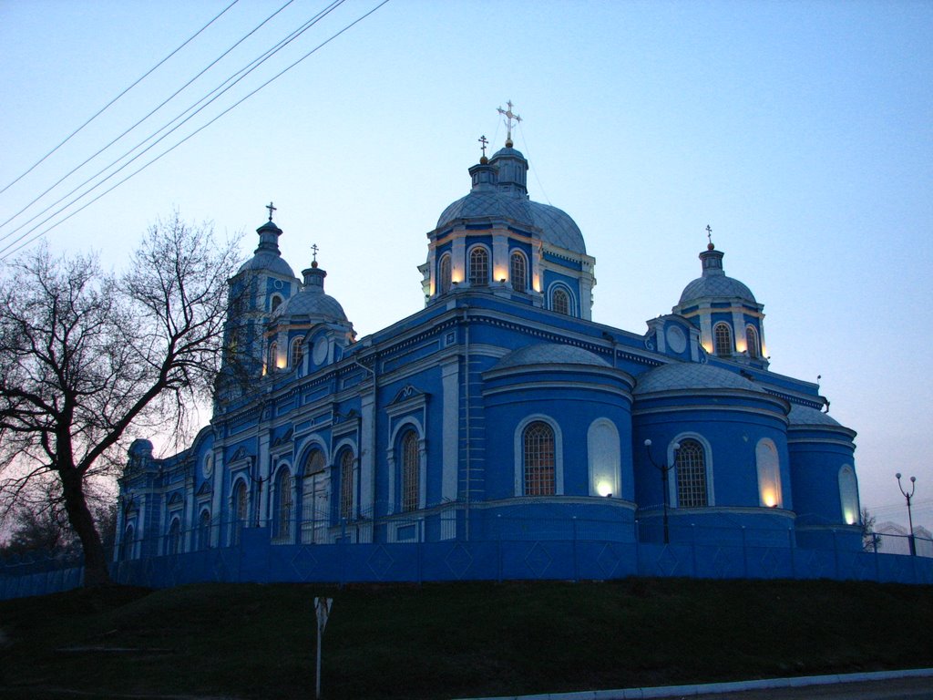 Cathedral in twilight1