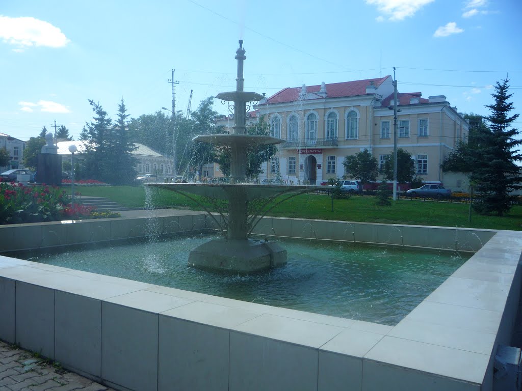 Фонтан в центре