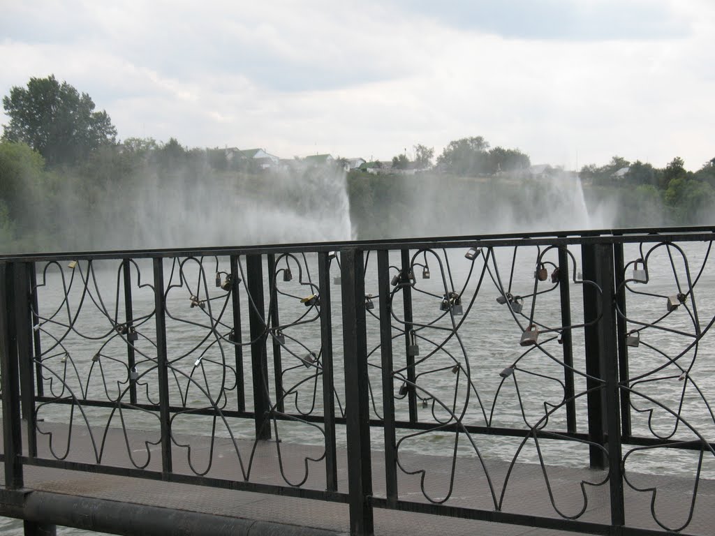 замки, мост, фонтаны