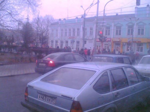 Перекрёсток улицы Ленина и пропекта Комсомольского.