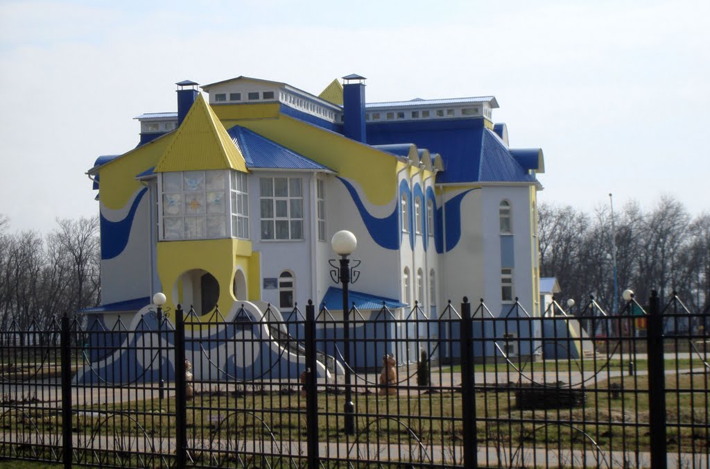 Симпатичный детский сад
