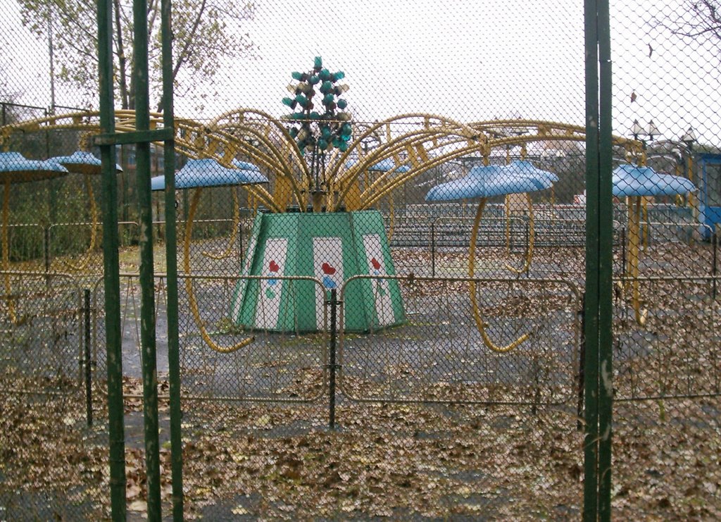 Парк в поселке Чернянка