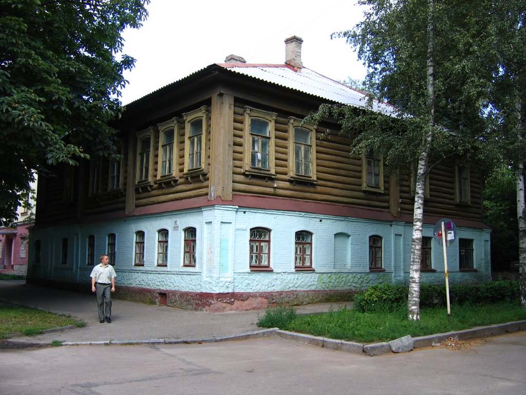 Старый дом / Old house