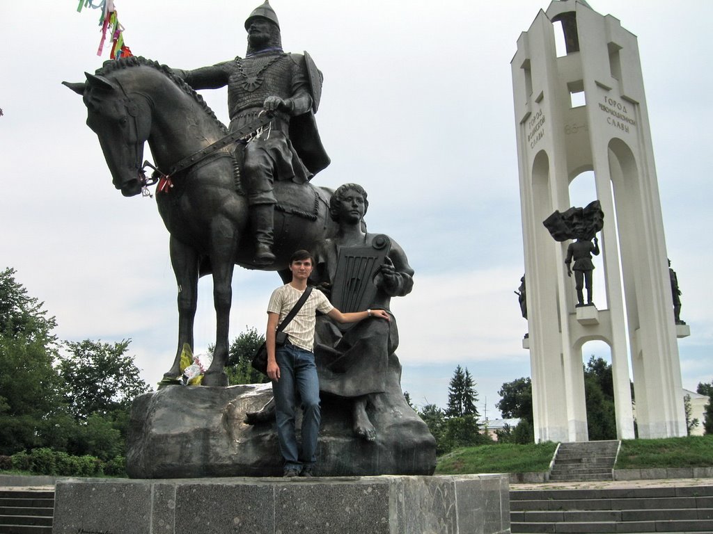 City of Glory Monument 2