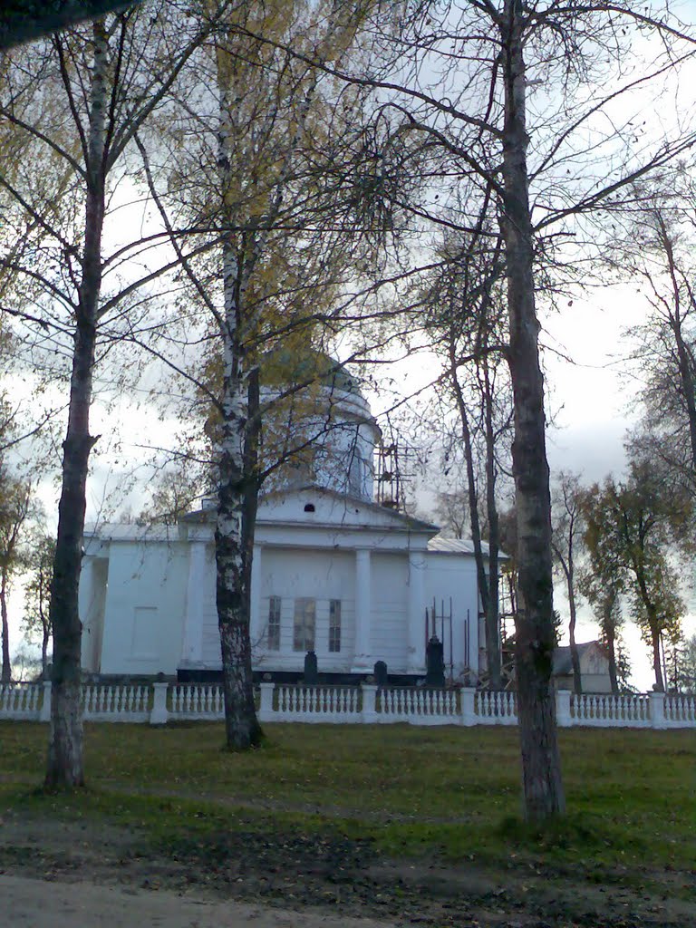 Храм в Бытоше.