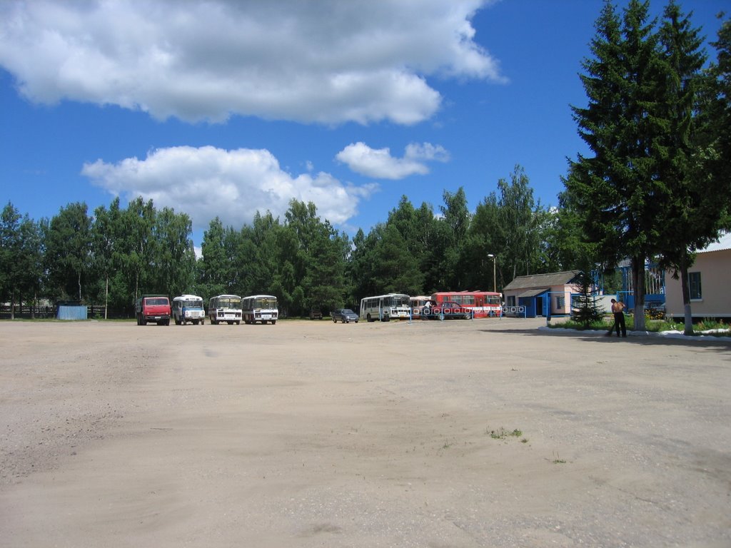 Busses in Dubrovka