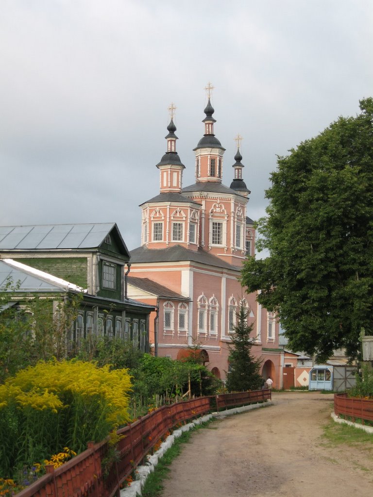 Svensky monastery (inside)
