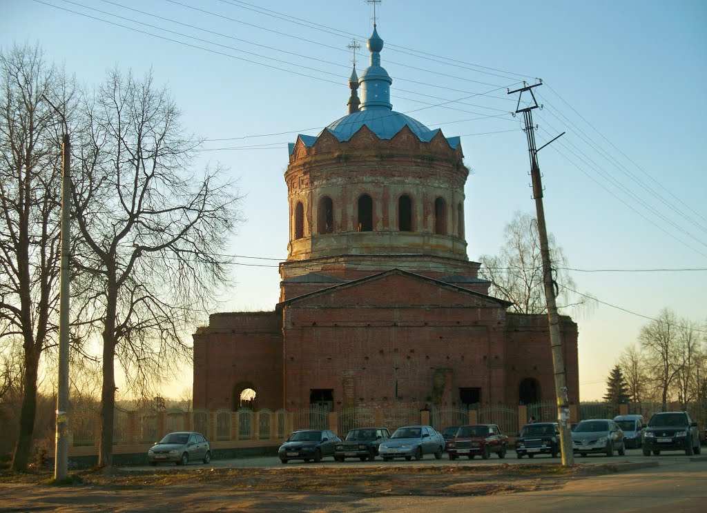 Ивот   Церковь Покрова