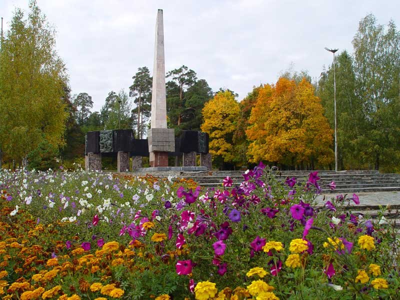 Памятник 706 прод отряду