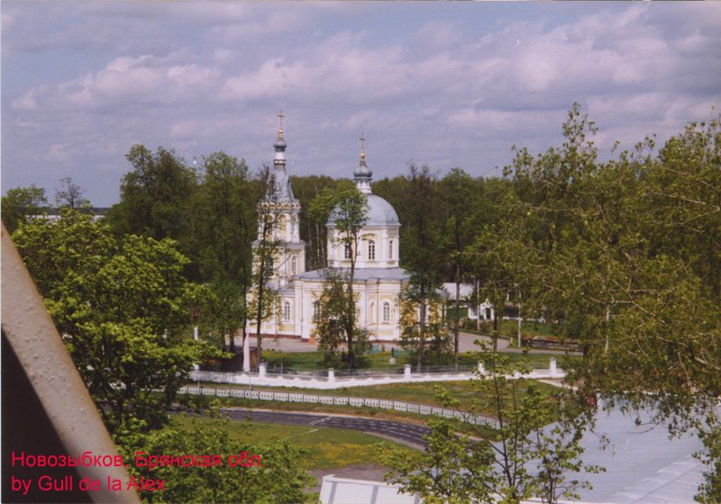 Чудо-Михайловская церковь, 2004г