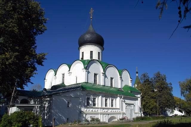 Троицкий собор 16 в.