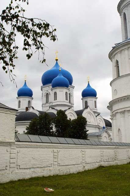 Боголюбский монастырь