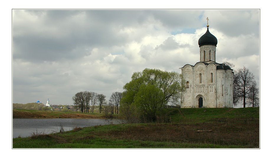 Church Pokrova na Nerli