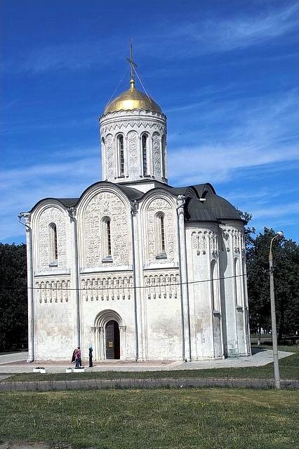 Дмитриевский собор