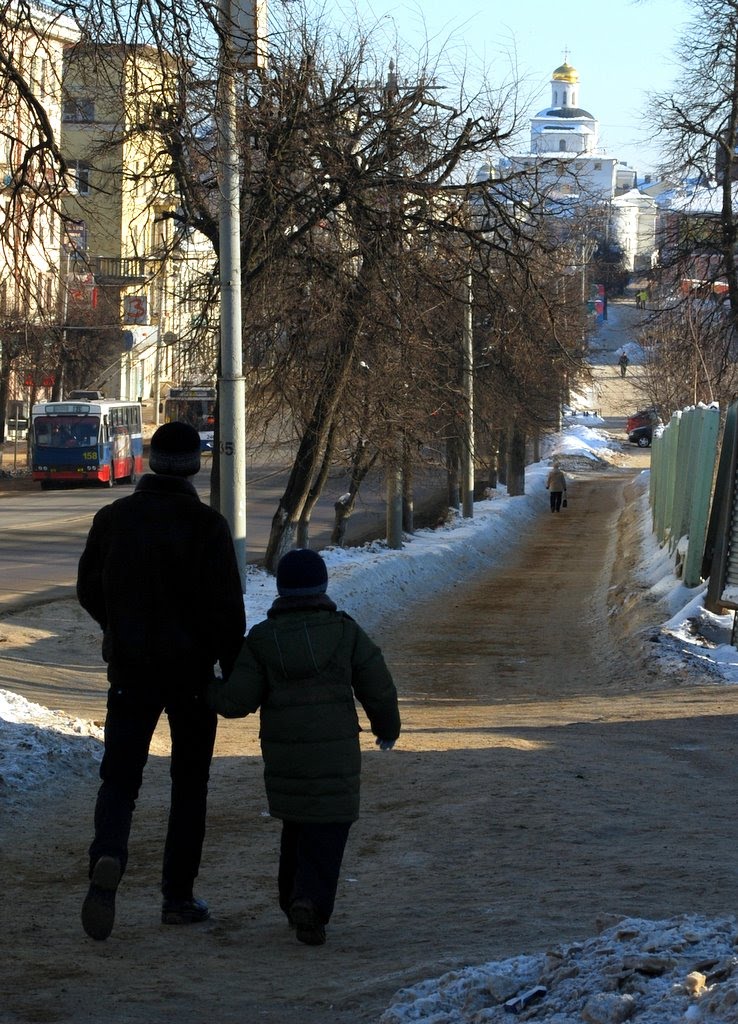 Walking in a snowy Vladimir