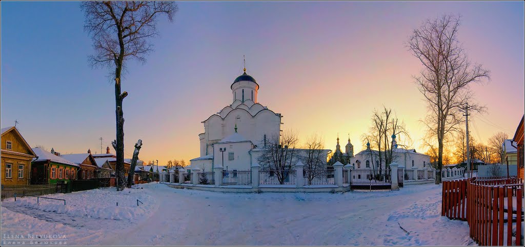 Владимир, Свято-Успенский Княгинин женский монастырь. Russia, Vladimir, the Piously-Uspensky convent.