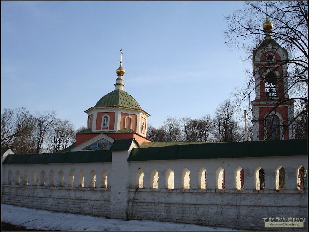 Крестовоздвиженская церковь (XIX в.). г. Вязники. Владимирская обл. Россия. Апрель 2010 г.