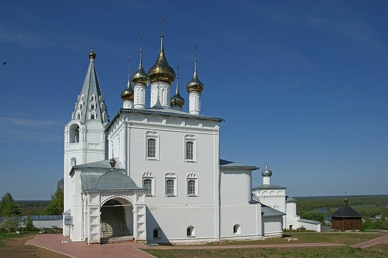 Никольский монастырь