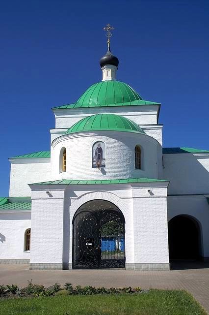 Спасский монастырь. Надвратная церковь